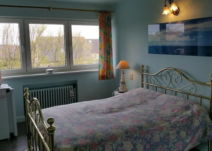 Bed & Breakfast Aan Duin En Zee Candle Oostende